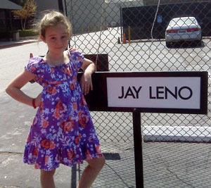Lexi with Justin Bartha on 'The New Normal'
